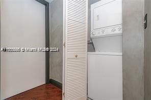 For Rent: $3,300 (2 beds, 2 baths, 1262 Square Feet)