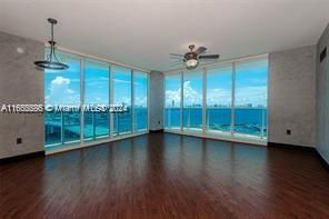 For Rent: $3,300 (2 beds, 2 baths, 1262 Square Feet)