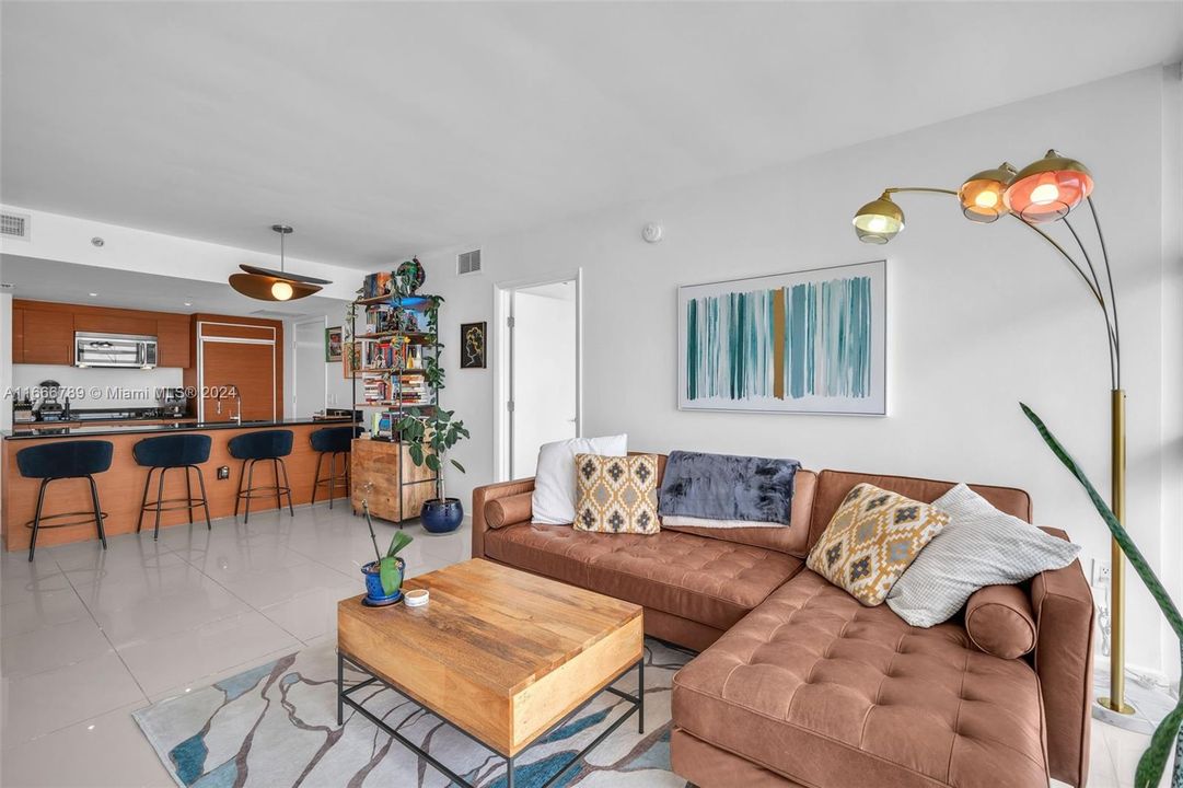 For Sale: $770,000 (2 beds, 2 baths, 1357 Square Feet)