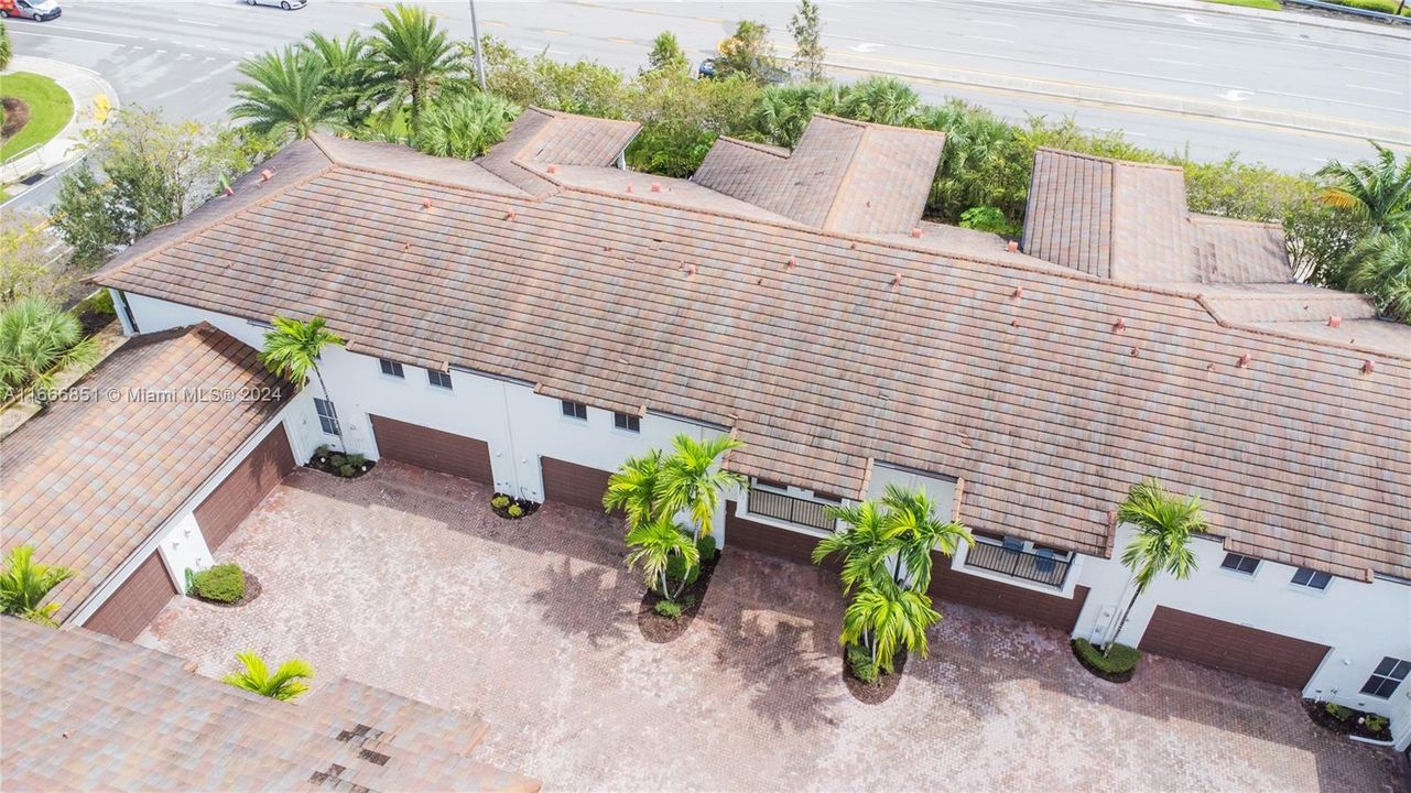 En Venta: $495,000 (3 camas, 2 baños, 1768 Pies cuadrados)