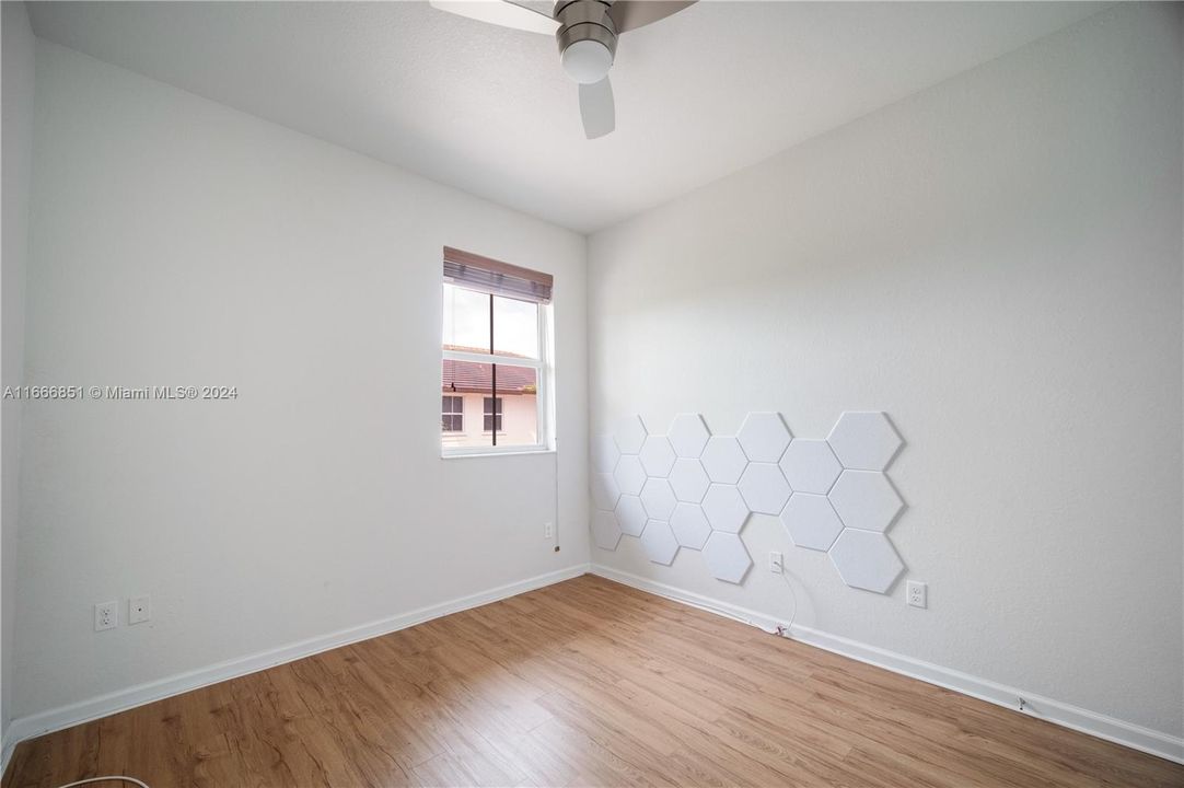 For Sale: $495,000 (3 beds, 2 baths, 1768 Square Feet)