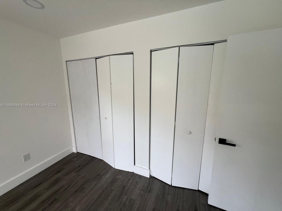 For Rent: $2,690 (2 beds, 2 baths, 1015 Square Feet)