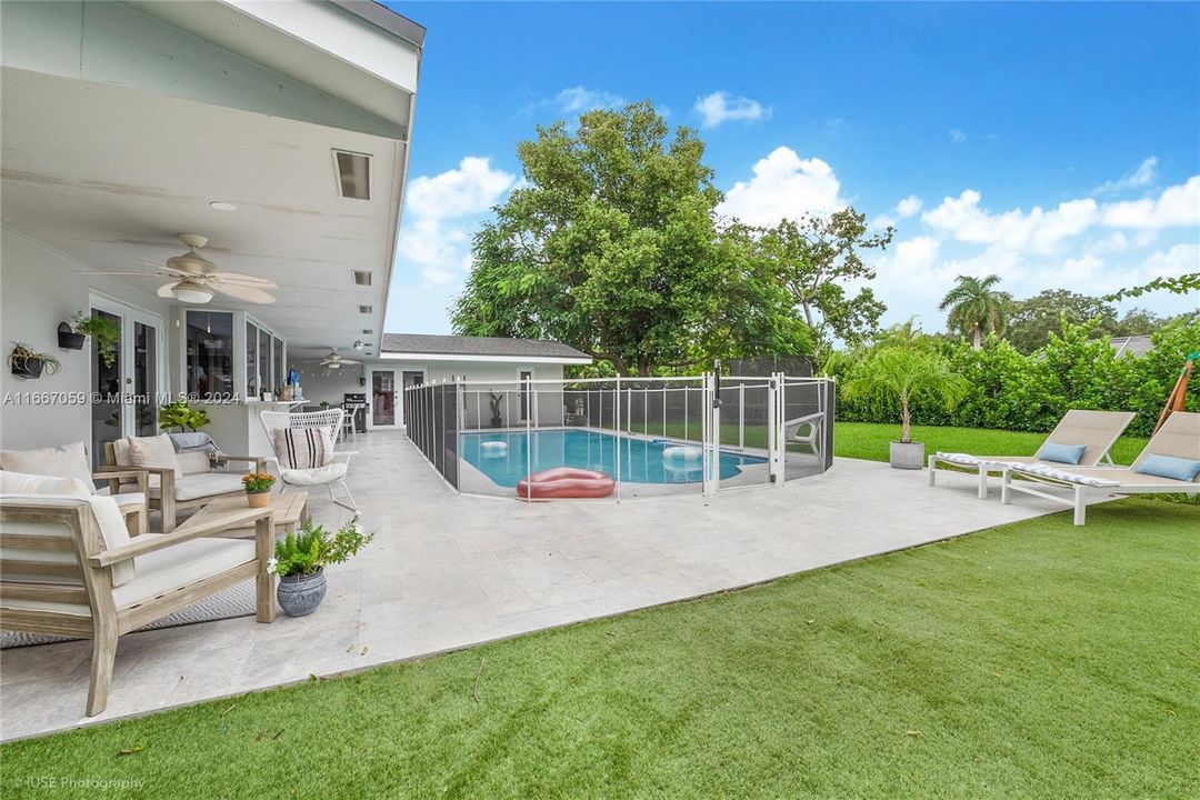 For Sale: $1,495,000 (4 beds, 2 baths, 2150 Square Feet)