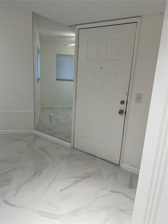 For Rent: $2,500 (2 beds, 2 baths, 1533 Square Feet)