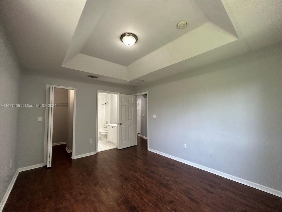 For Rent: $2,218 (3 beds, 3 baths, 1423 Square Feet)