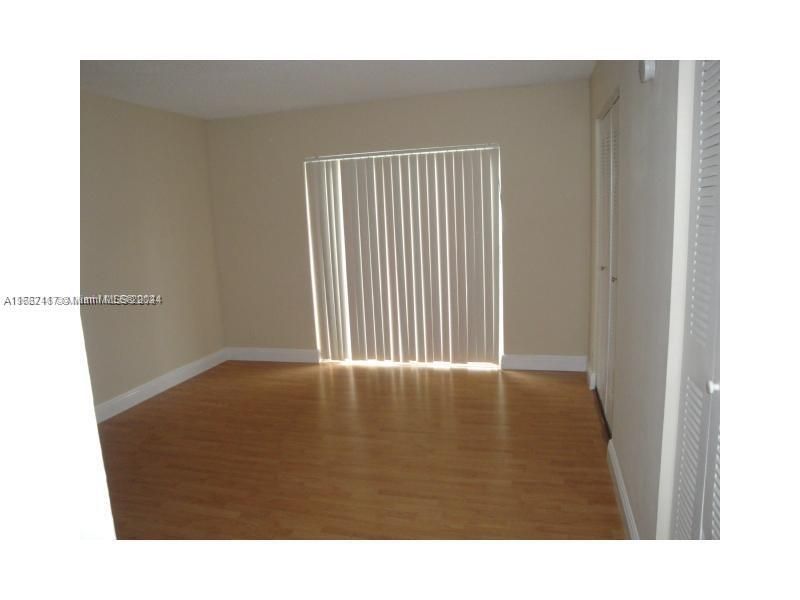 For Sale: $189,000 (2 beds, 2 baths, 1119 Square Feet)