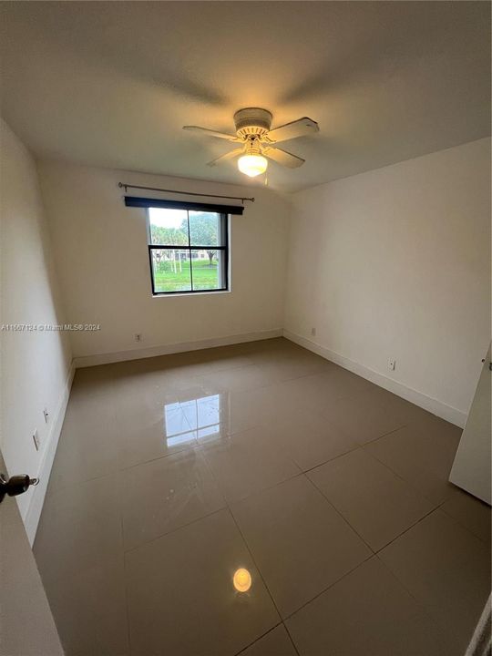 For Rent: $2,000 (1 beds, 1 baths, 579 Square Feet)