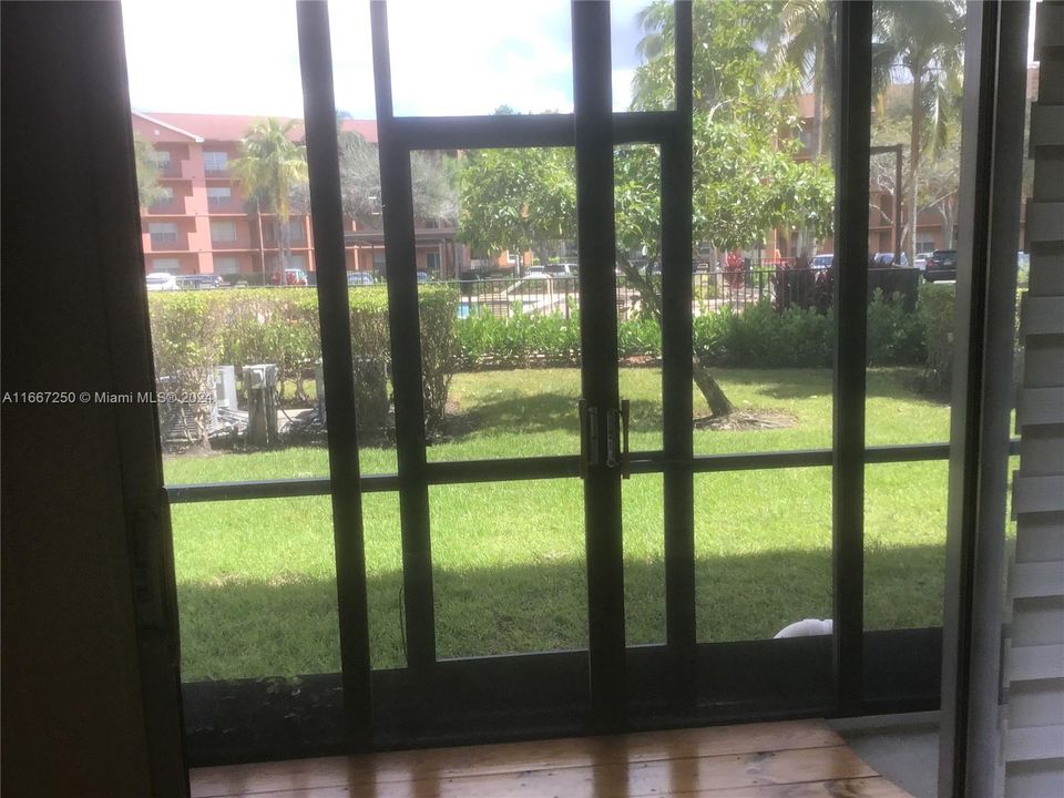 En Venta: $215,000 (2 camas, 1 baños, 1032 Pies cuadrados)