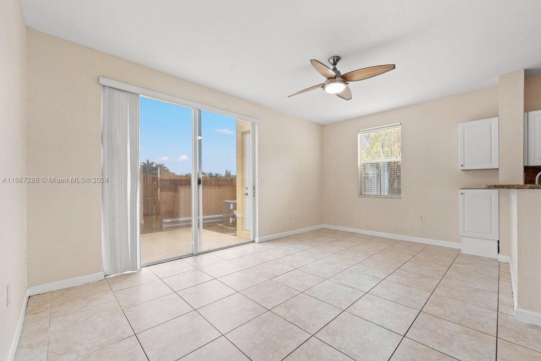 For Sale: $348,000 (3 beds, 2 baths, 1523 Square Feet)