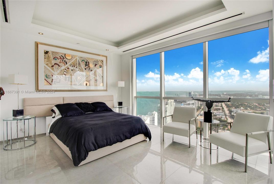 For Sale: $2,900,000 (2 beds, 2 baths, 1536 Square Feet)