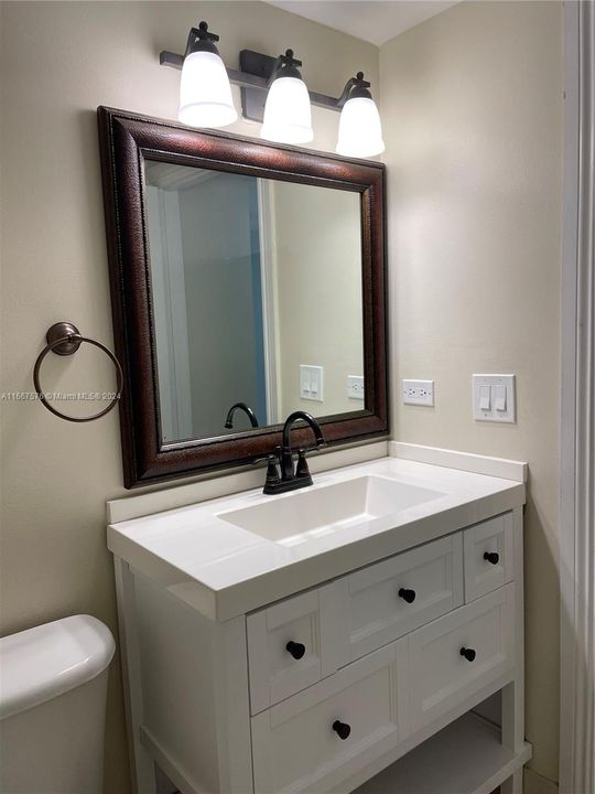 2nd bathroom