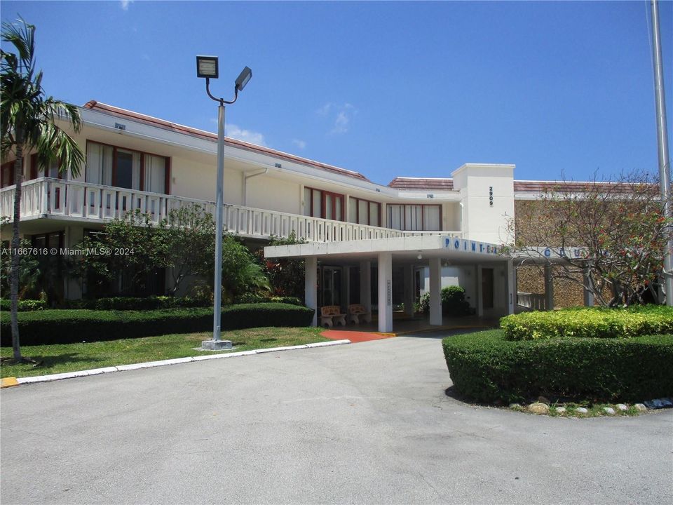 CLUB HOUSE MAIN ENTRANCE