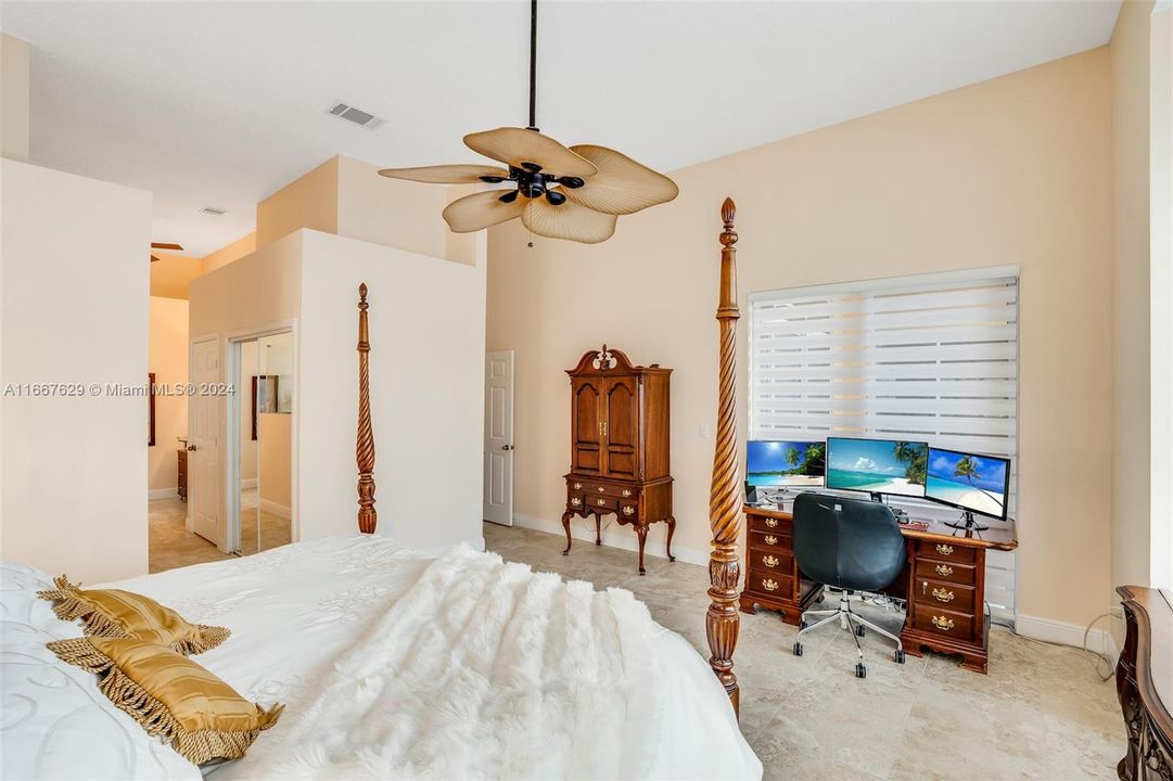 For Sale: $822,500 (4 beds, 2 baths, 2414 Square Feet)