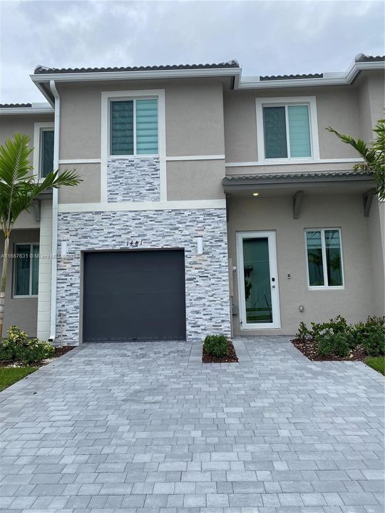 Spacious Brand new Townhouse