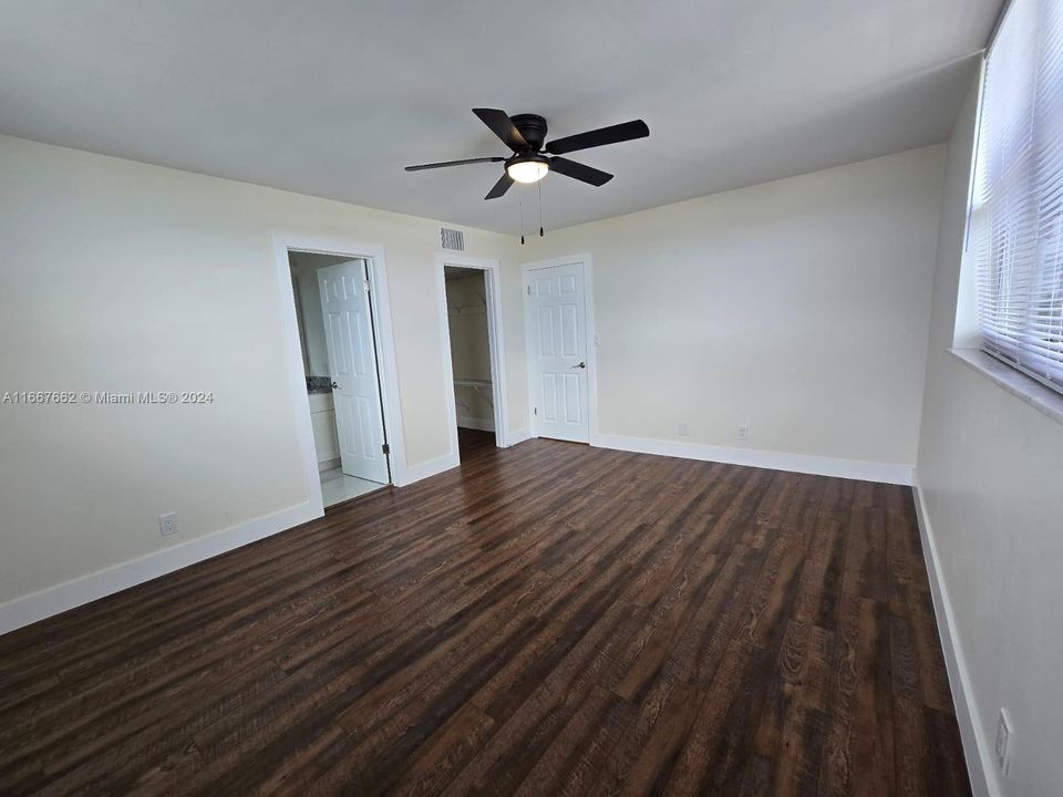 For Rent: $2,650 (2 beds, 2 baths, 1168 Square Feet)