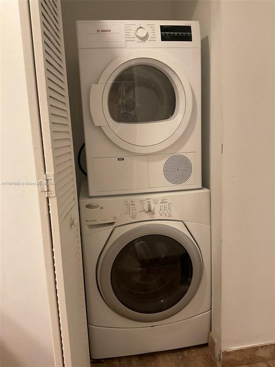 washer & dryer