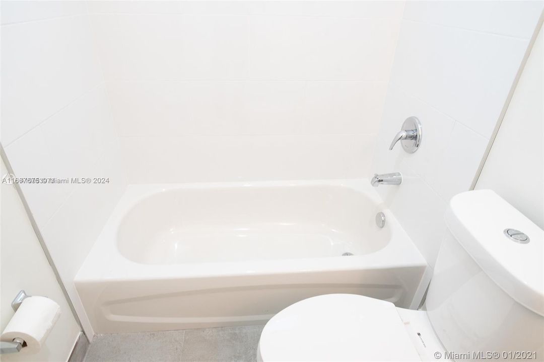 For Rent: $2,000 (1 beds, 1 baths, 575 Square Feet)