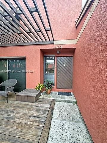 En Venta: $459,000 (3 camas, 2 baños, 1662 Pies cuadrados)