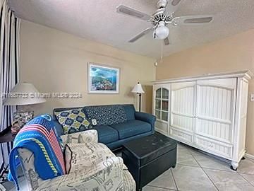 For Sale: $459,000 (3 beds, 2 baths, 1662 Square Feet)