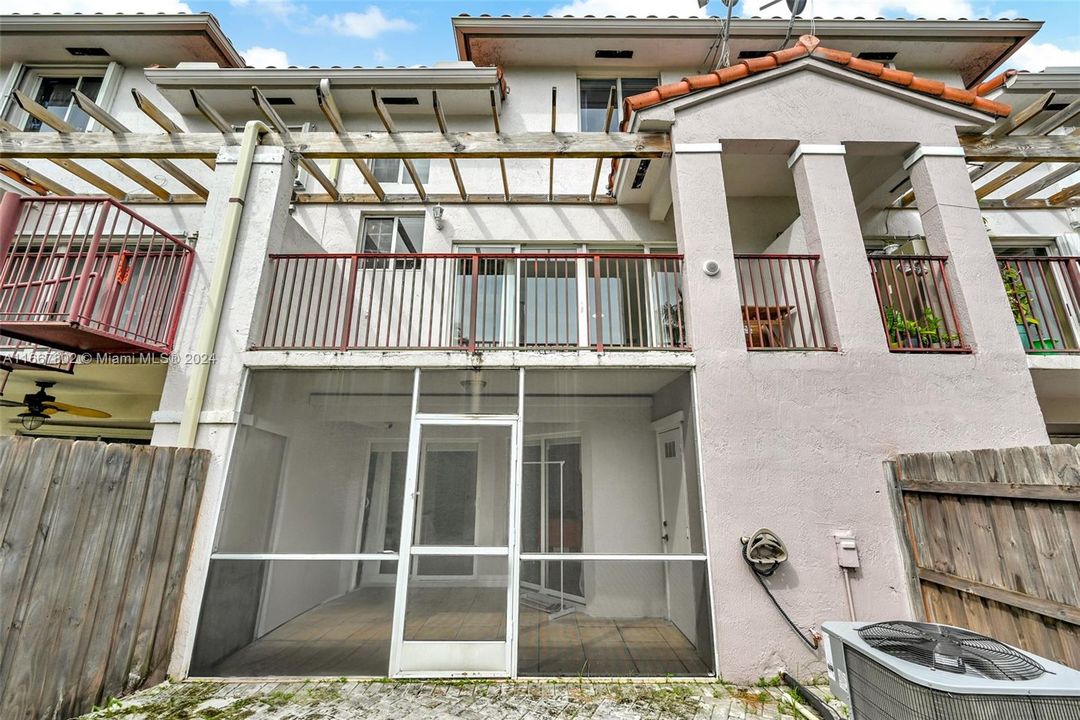 En Venta: $510,000 (3 camas, 2 baños, 1790 Pies cuadrados)