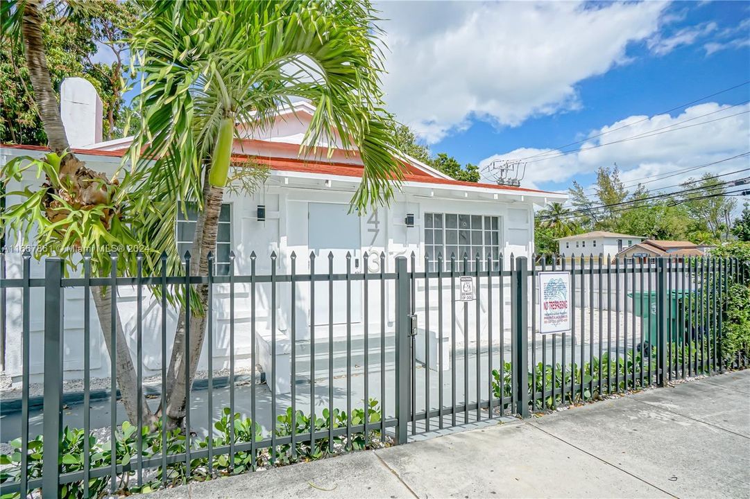 For Sale: $850,000 (0 beds, 0 baths, 1520 Square Feet)