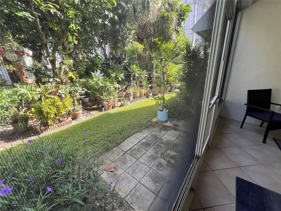 En Venta: $425,000 (3 camas, 2 baños, 1237 Pies cuadrados)