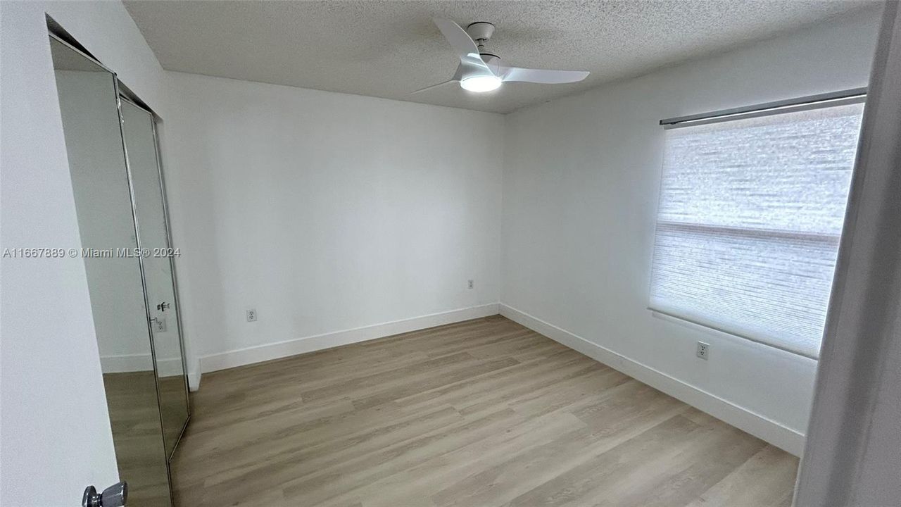 For Rent: $2,000 (2 beds, 1 baths, 1032 Square Feet)