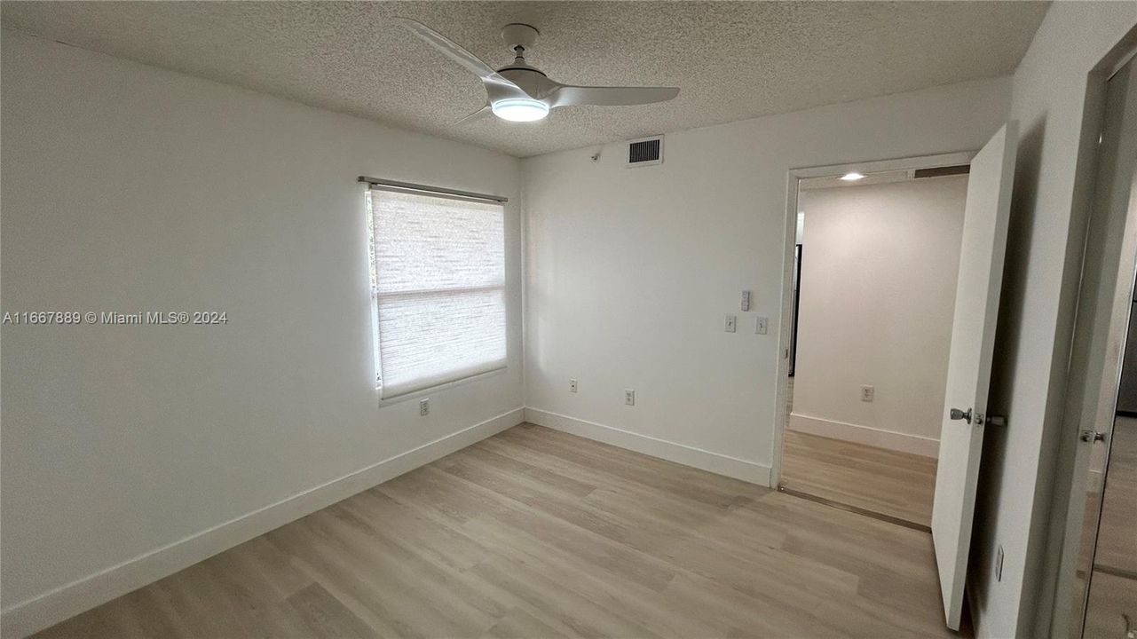 For Rent: $2,000 (2 beds, 1 baths, 1032 Square Feet)