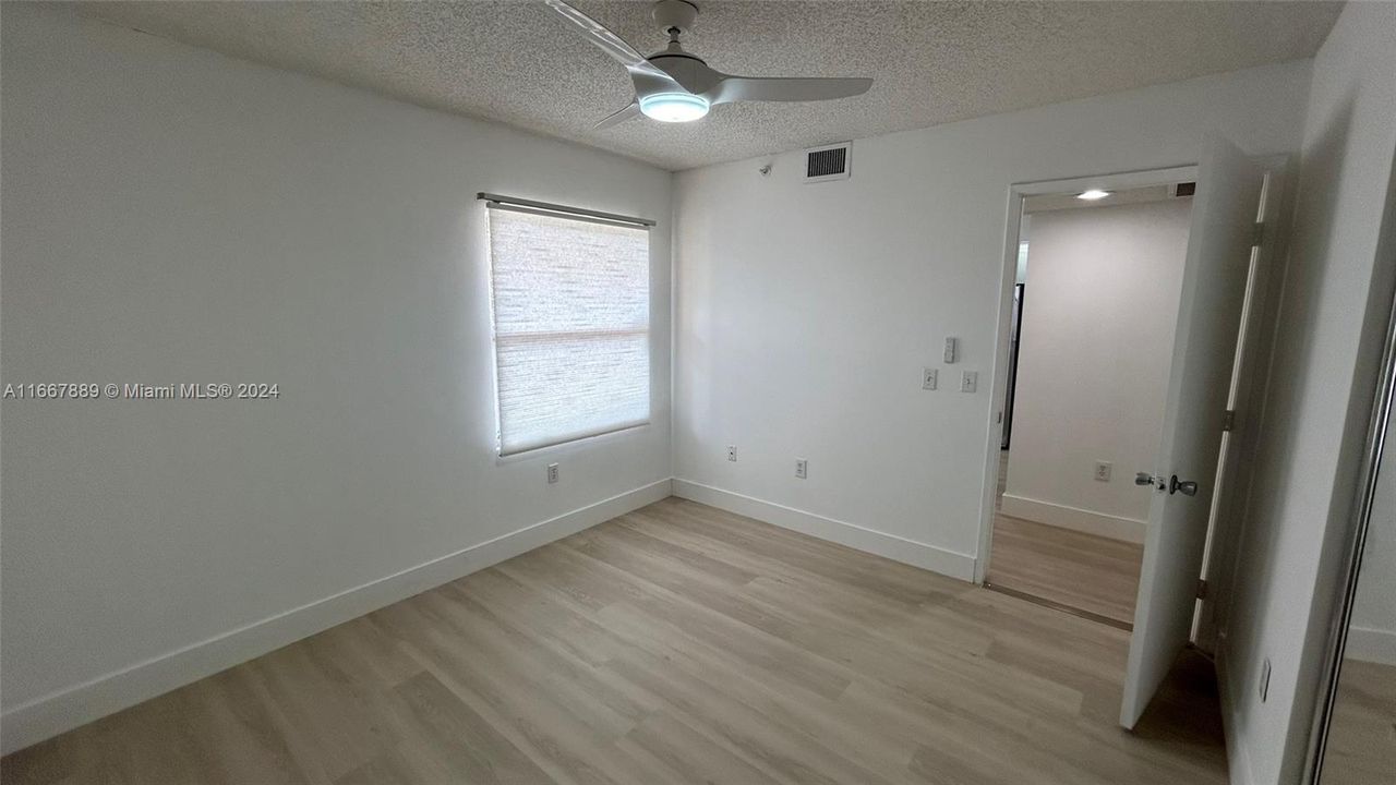 For Rent: $2,000 (2 beds, 1 baths, 1032 Square Feet)