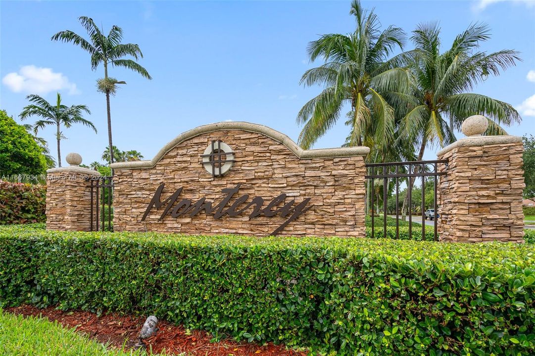 Recently Rented: $2,200 (3 beds, 2 baths, 1196 Square Feet)