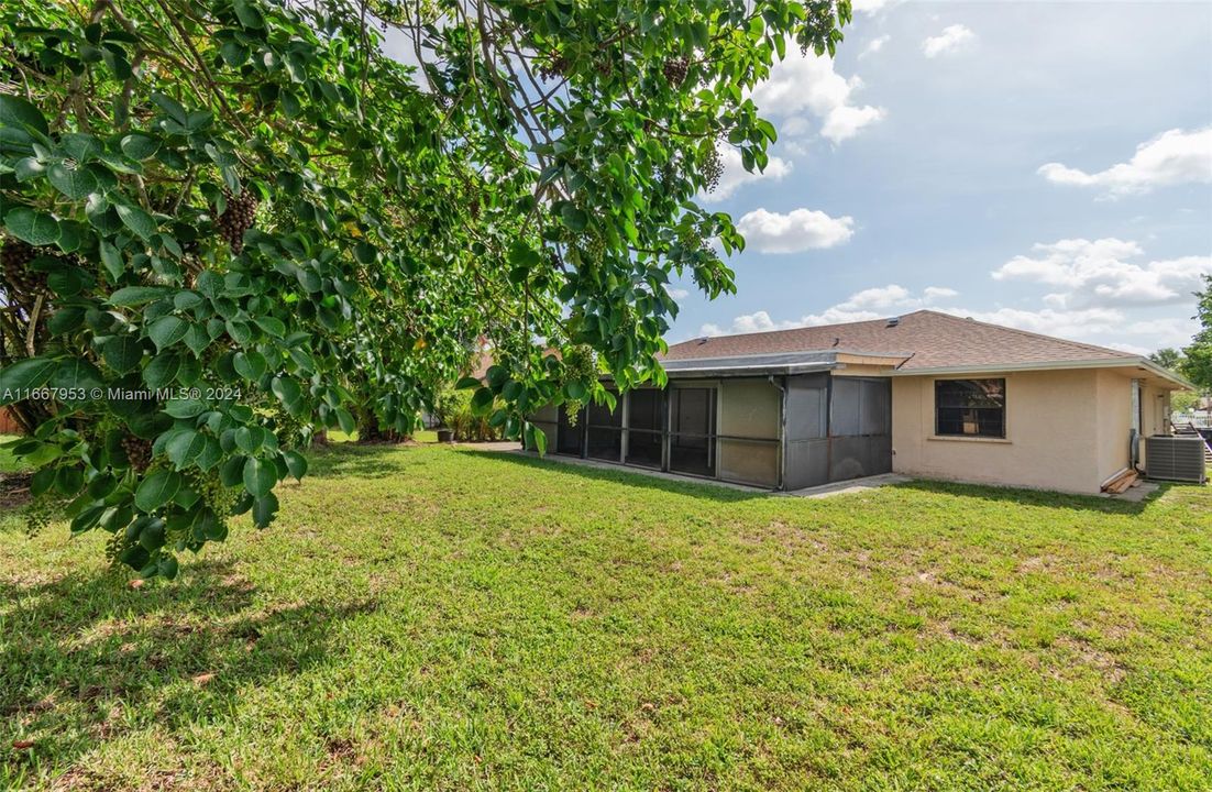 For Sale: $485,000 (3 beds, 2 baths, 1456 Square Feet)