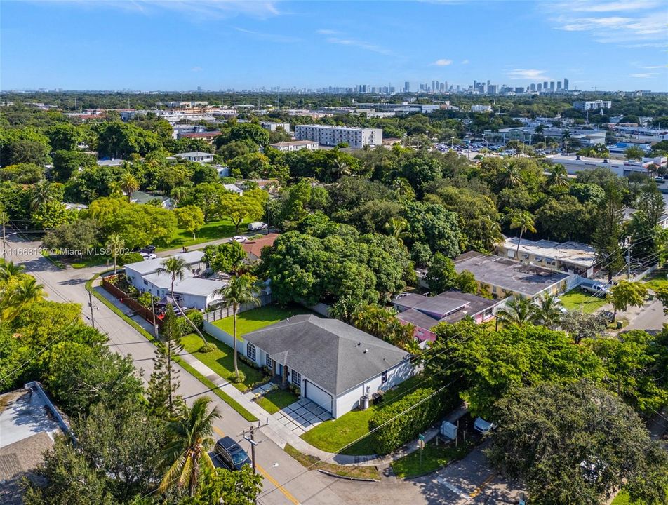 For Sale: $1,099,718 (4 beds, 3 baths, 1807 Square Feet)