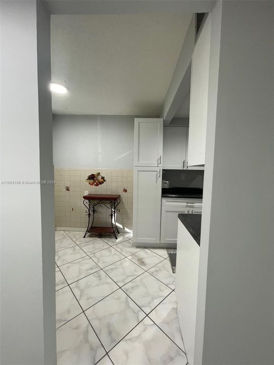 For Sale: $135,000 (2 beds, 2 baths, 960 Square Feet)