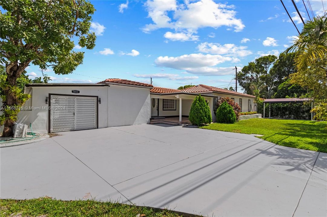 For Sale: $1,115,000 (3 beds, 2 baths, 2529 Square Feet)