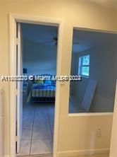 For Rent: $1,400 (1 beds, 1 baths, 500 Square Feet)