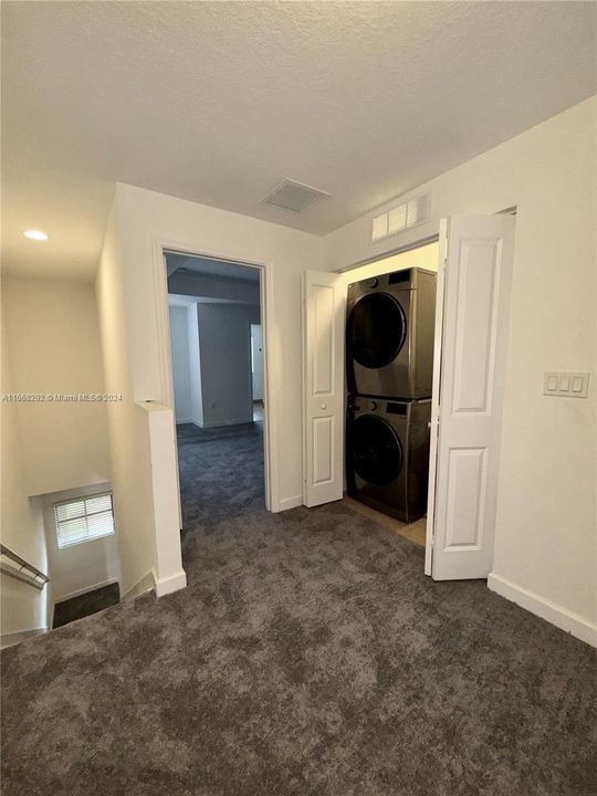 For Rent: $3,500 (3 beds, 2 baths, 1671 Square Feet)