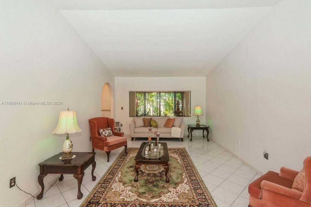 For Sale: $725,000 (4 beds, 2 baths, 2056 Square Feet)