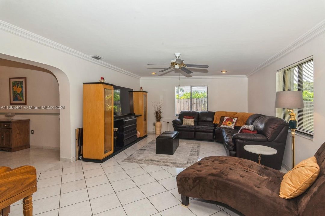 For Sale: $725,000 (4 beds, 2 baths, 2056 Square Feet)