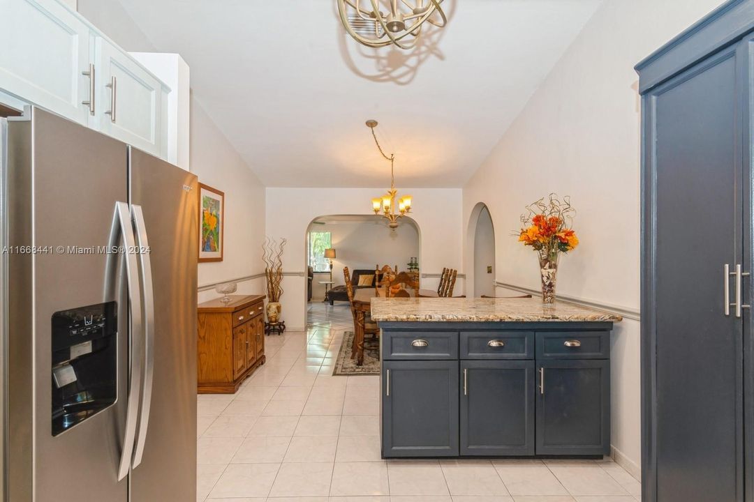 For Sale: $725,000 (4 beds, 2 baths, 2056 Square Feet)