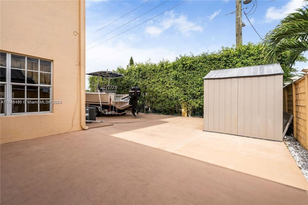 PATIO WITH SHED