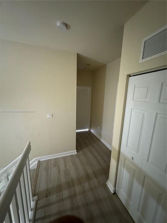 For Rent: $2,750 (3 beds, 2 baths, 1692 Square Feet)