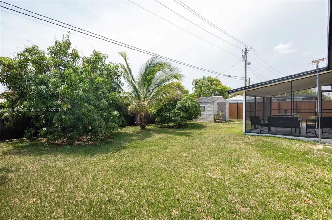 For Sale: $835,000 (3 beds, 2 baths, 1491 Square Feet)