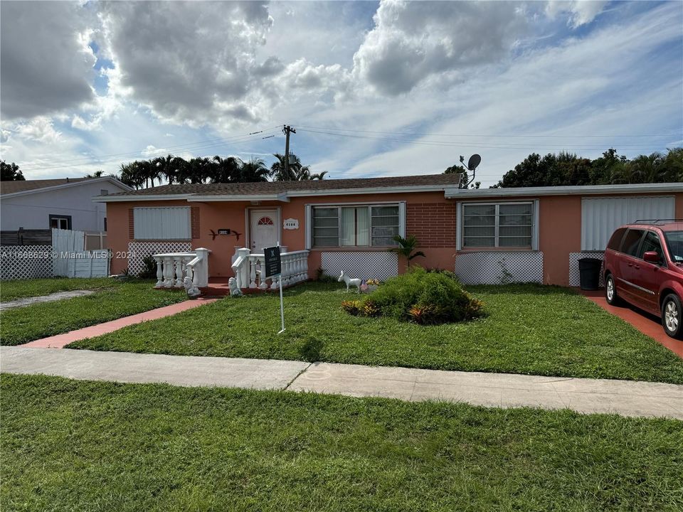 For Sale: $619,000 (3 beds, 2 baths, 1507 Square Feet)