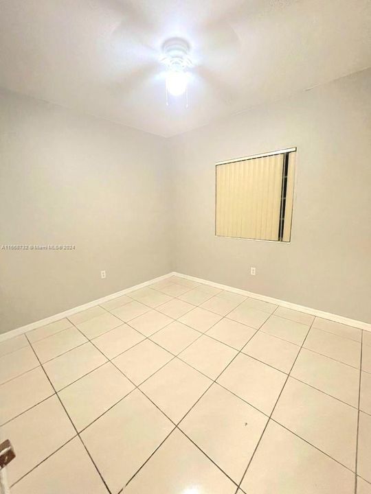 For Rent: $2,700 (3 beds, 2 baths, 1182 Square Feet)