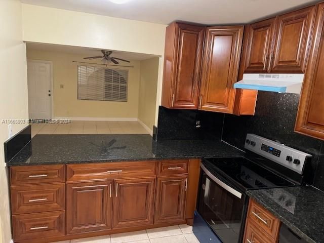 For Rent: $2,975 (3 beds, 2 baths, 0 Square Feet)