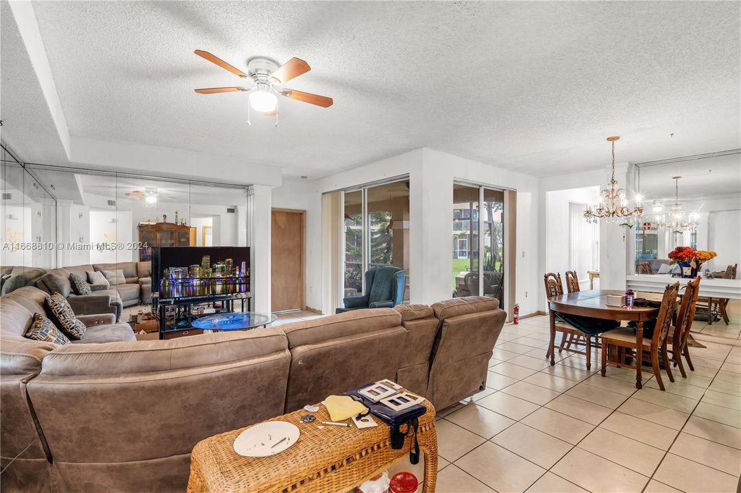 For Sale: $479,900 (3 beds, 2 baths, 1525 Square Feet)