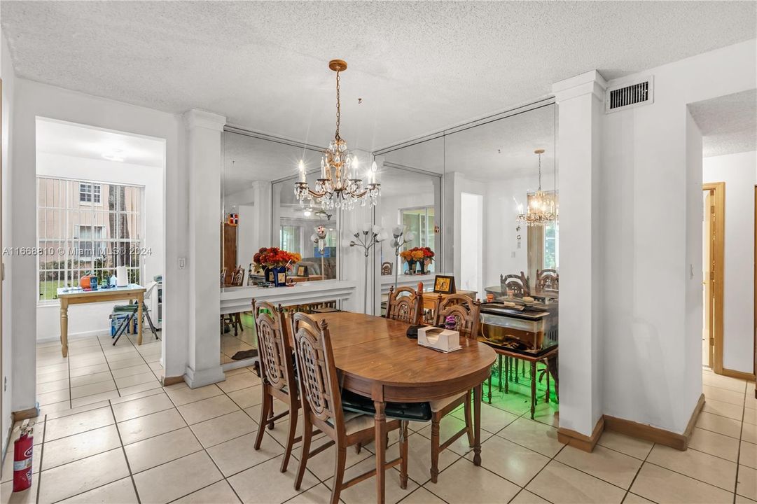 For Sale: $479,900 (3 beds, 2 baths, 1525 Square Feet)