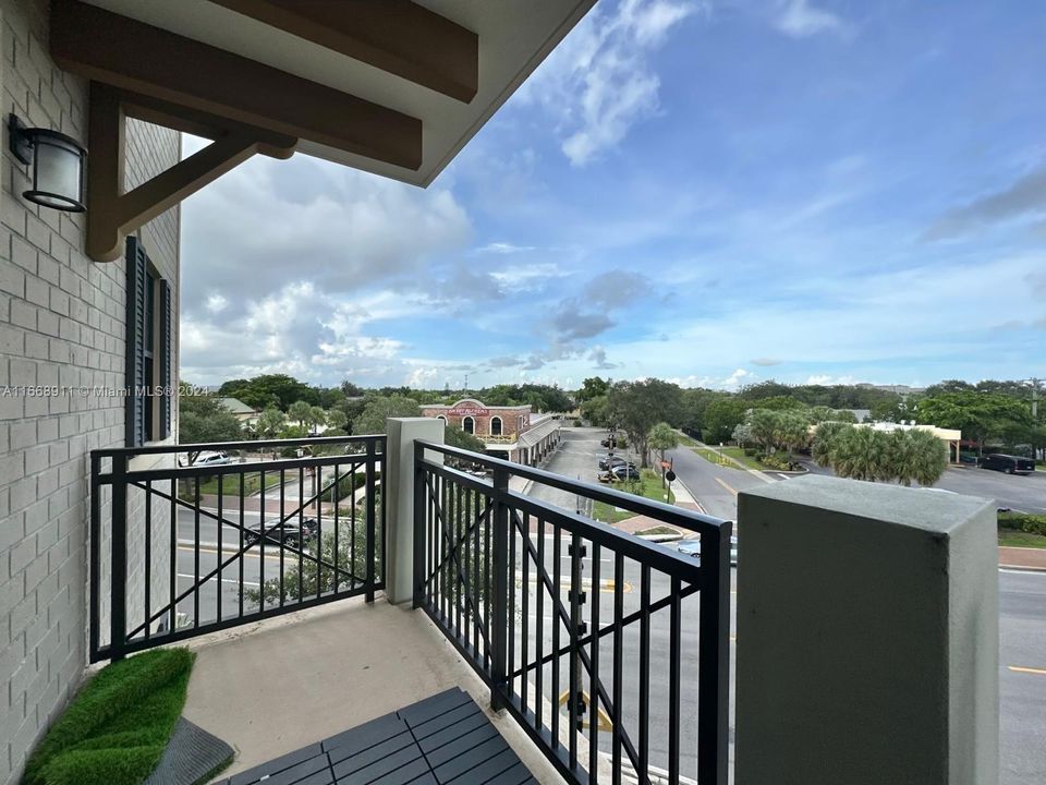 Recientemente alquilado: $2,100 (1 camas, 1 baños, 706 Pies cuadrados)