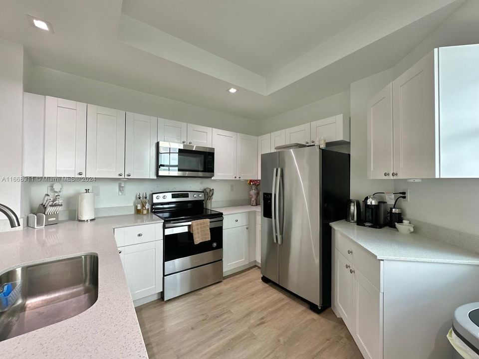 Recientemente alquilado: $2,100 (1 camas, 1 baños, 706 Pies cuadrados)