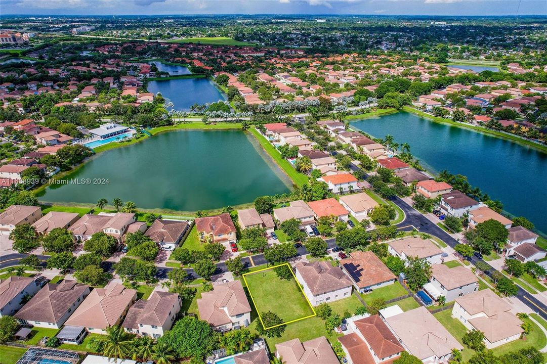 最近售出: $130,000 (0.14 acres)